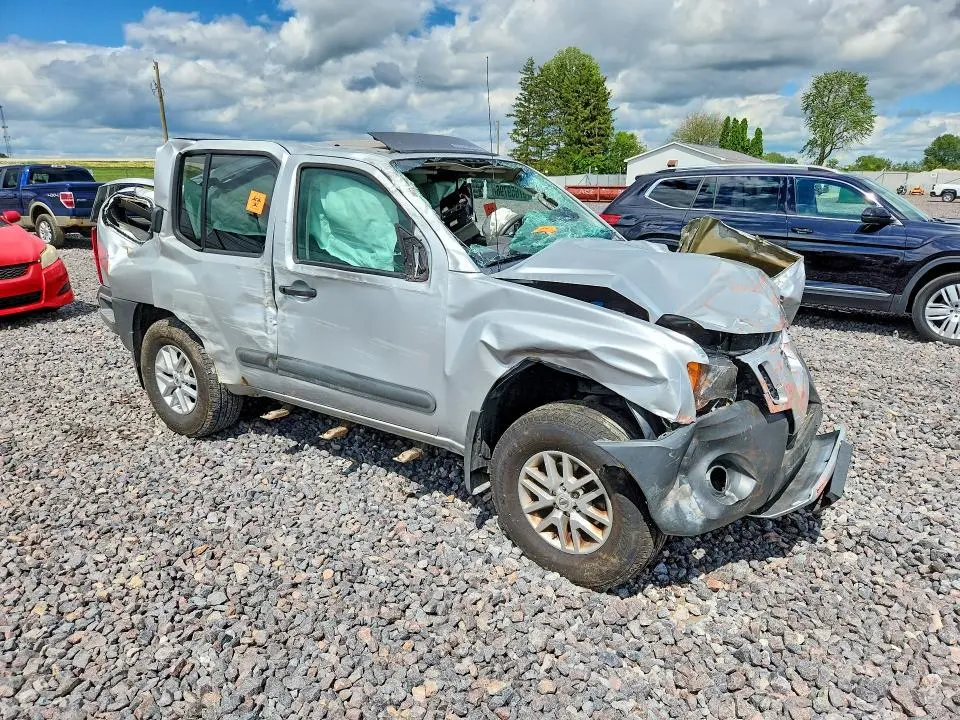 2014 NISSAN XTERRA S  