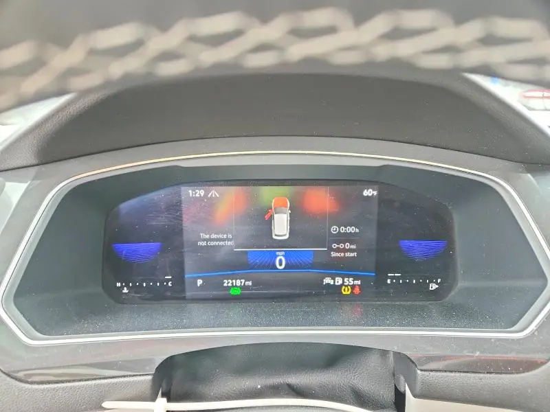 2023 VOLKSWAGEN TIGUAN SE  
