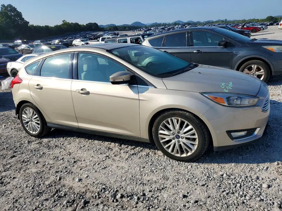 2018 FORD FOCUS TITANIUM  