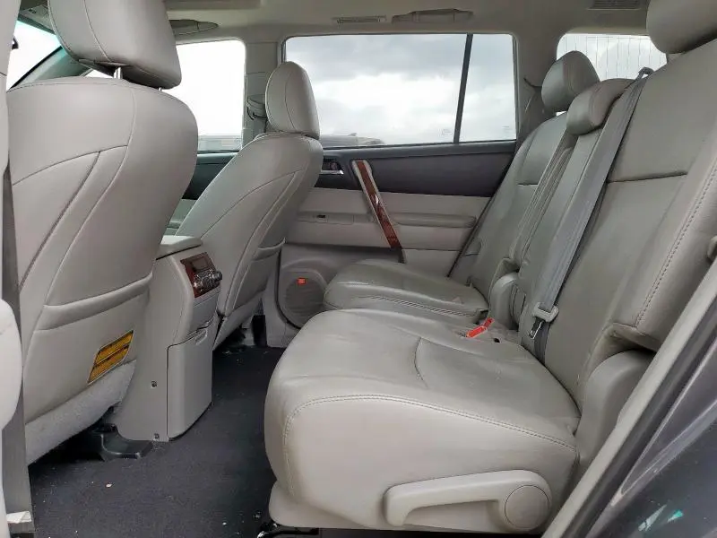 2012 TOYOTA HIGHLANDER LIMITED  