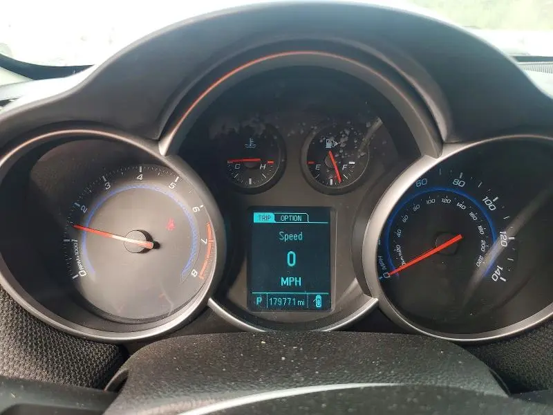 2015 CHEVROLET CRUZE LT  