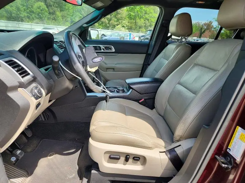 2011 FORD EXPLORER XLT  