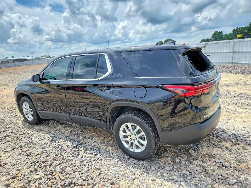 2022 CHEVROLET TRAVERSE LS  