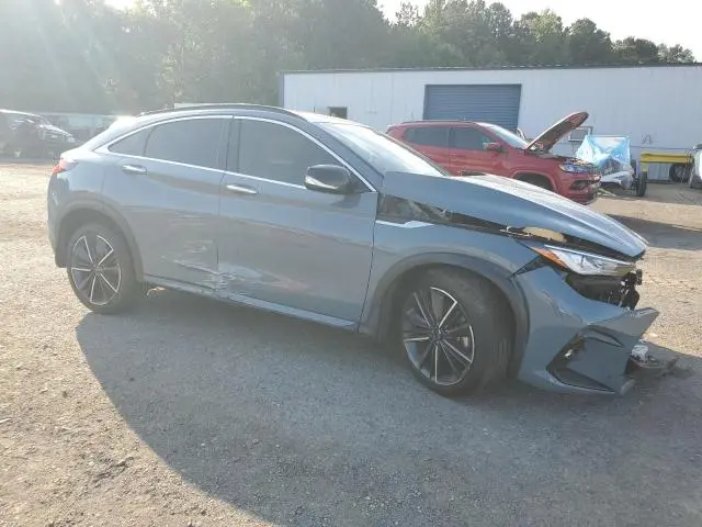 2023 INFINITI QX55 LUXE  