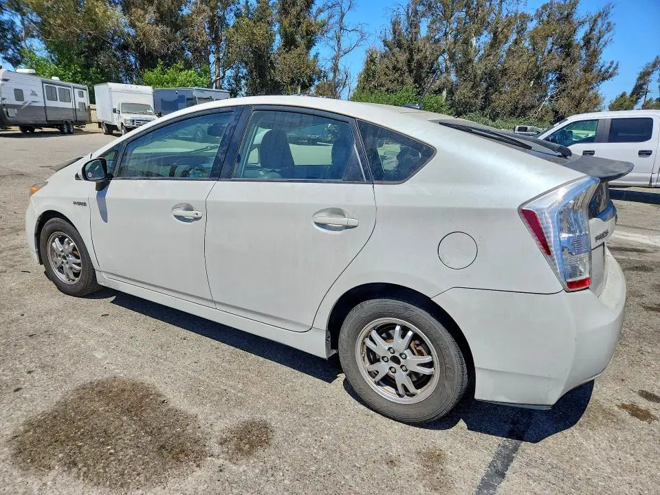2010 TOYOTA PRIUS IV  