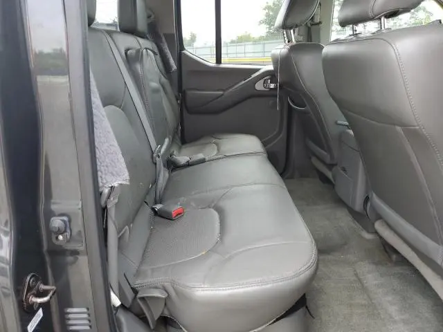 2013 NISSAN FRONTIER S  