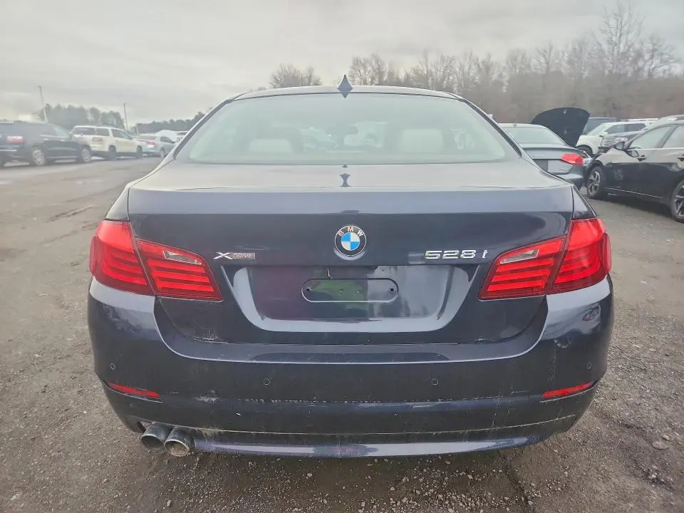 2013 BMW 528 XI  