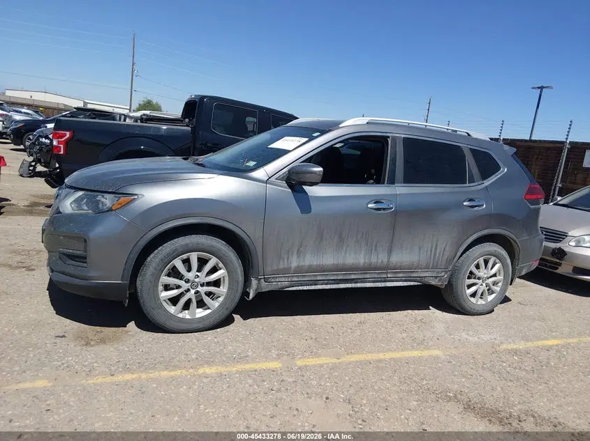 2017 NISSAN ROGUE SV