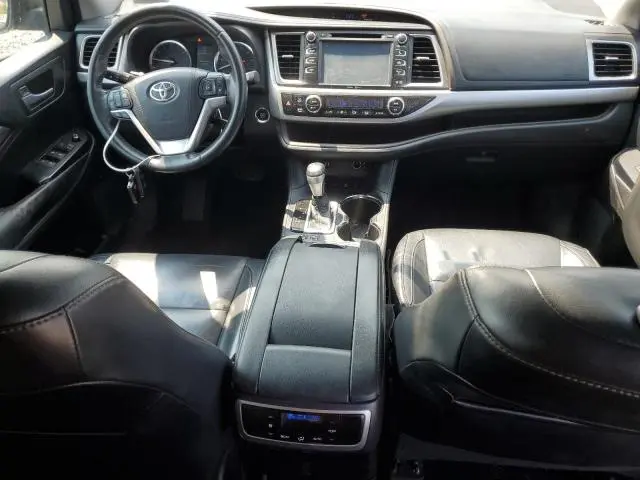 2015 TOYOTA HIGHLANDER XLE  