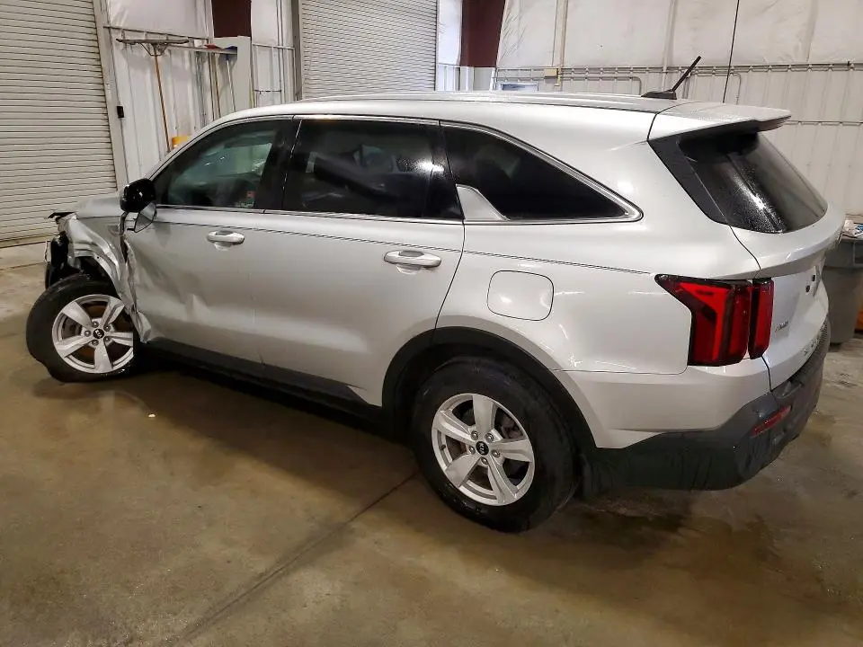 2021 KIA SORENTO LX  