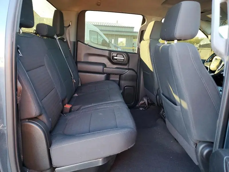 2021 CHEVROLET SILVERADO C1500 LT  