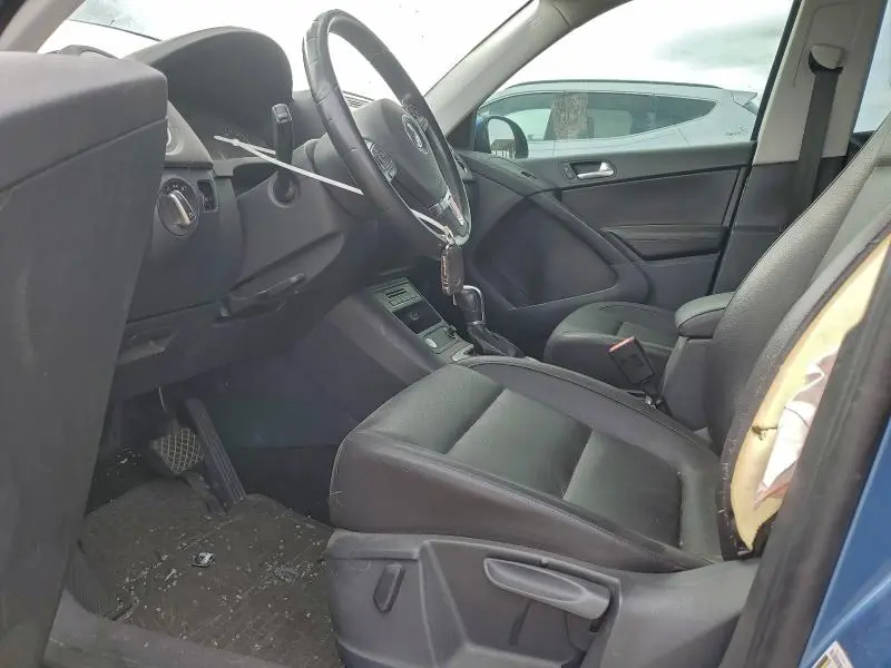 2017 VOLKSWAGEN TIGUAN S  