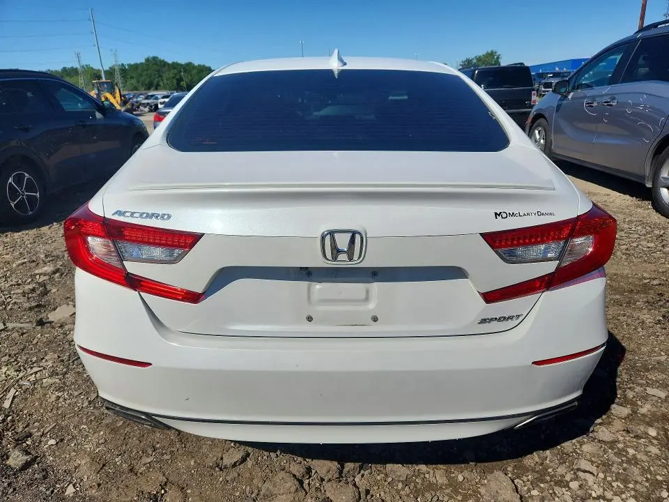 2020 HONDA ACCORD SPORT  