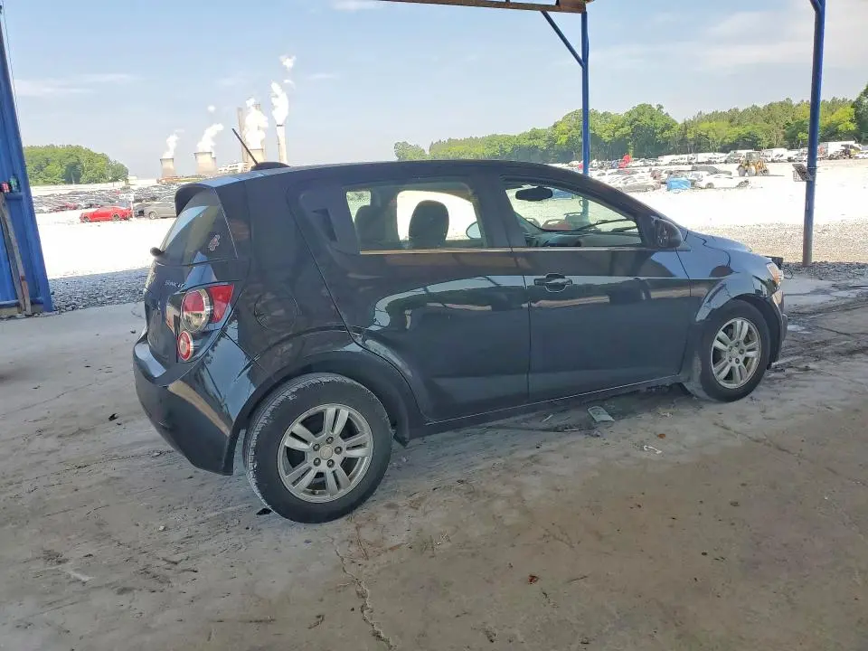 2016 CHEVROLET SONIC LT  