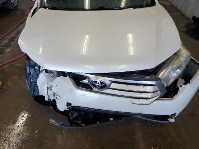 2012 TOYOTA HIGHLANDER BASE  