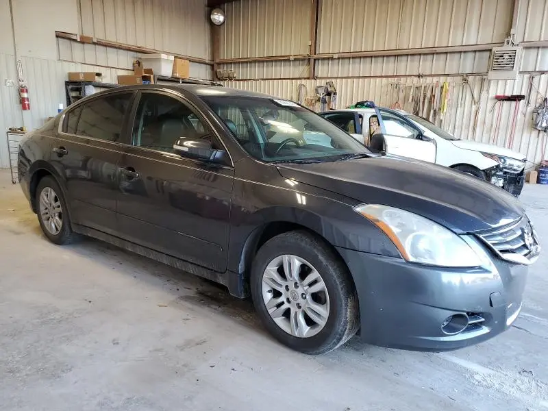 2010 NISSAN ALTIMA BASE  