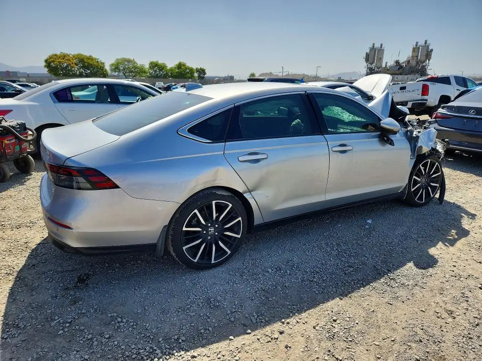 2024 HONDA ACCORD TOURING HYBRID  