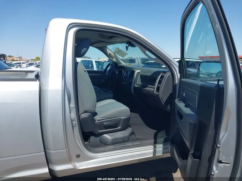 2014 RAM 1500 EXPRESS