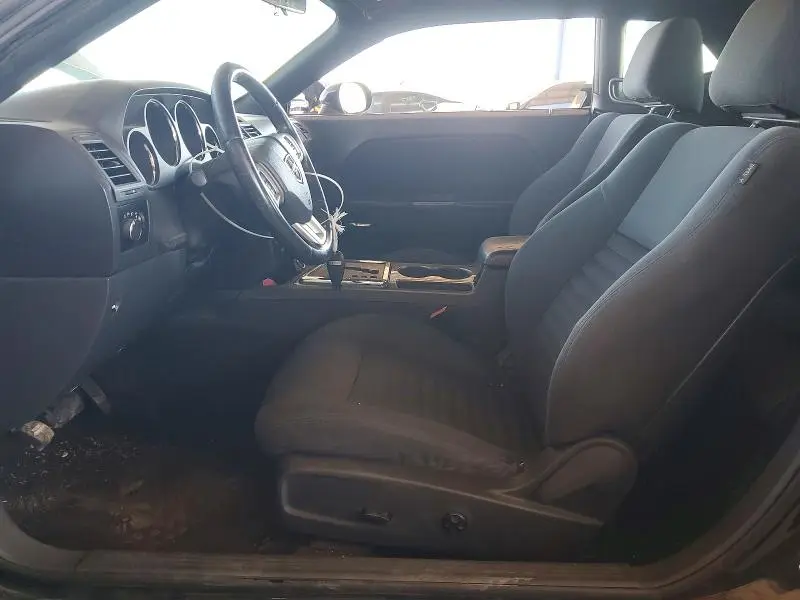 2012 DODGE CHALLENGER SXT  