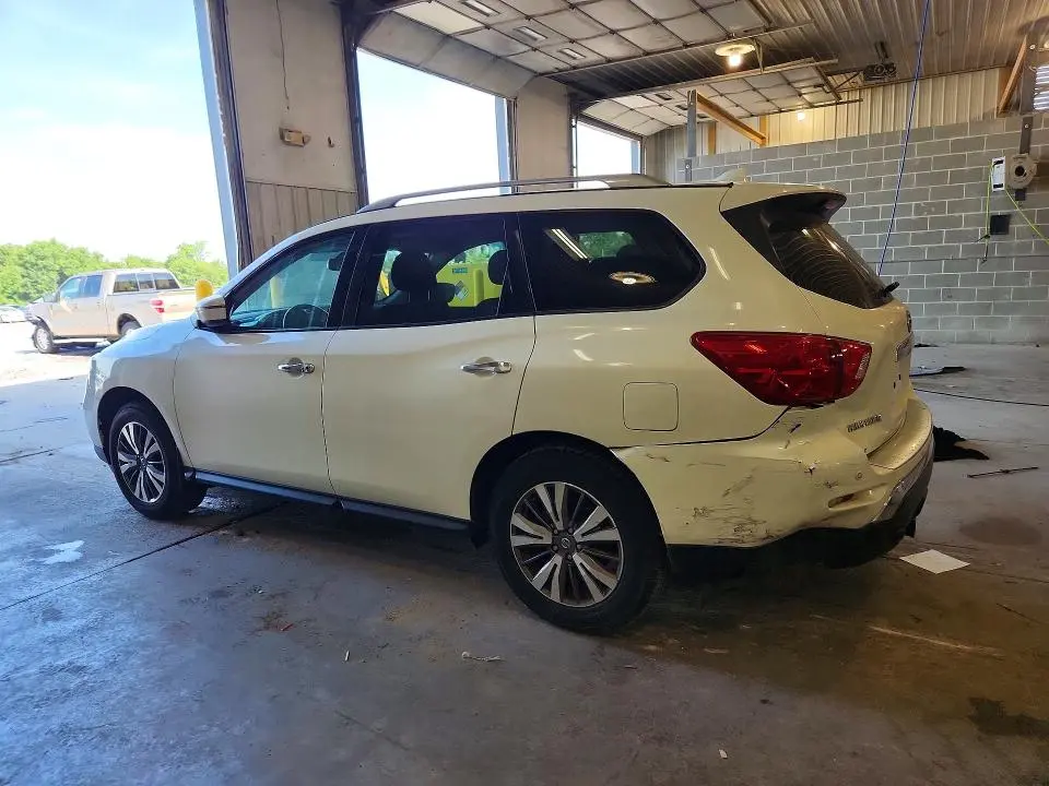 2020 NISSAN PATHFINDER SV  