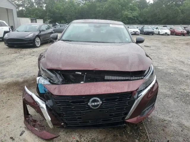 2025 NISSAN ALTIMA SV  