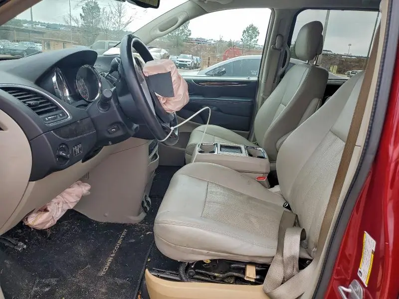 2013 CHRYSLER TOWN & COUNTRY TOURING L  