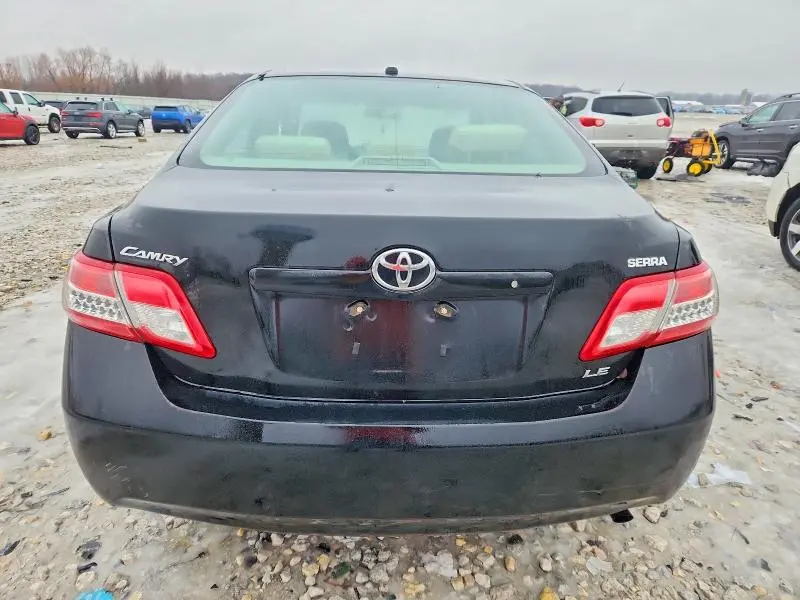2011 TOYOTA CAMRY BASE  
