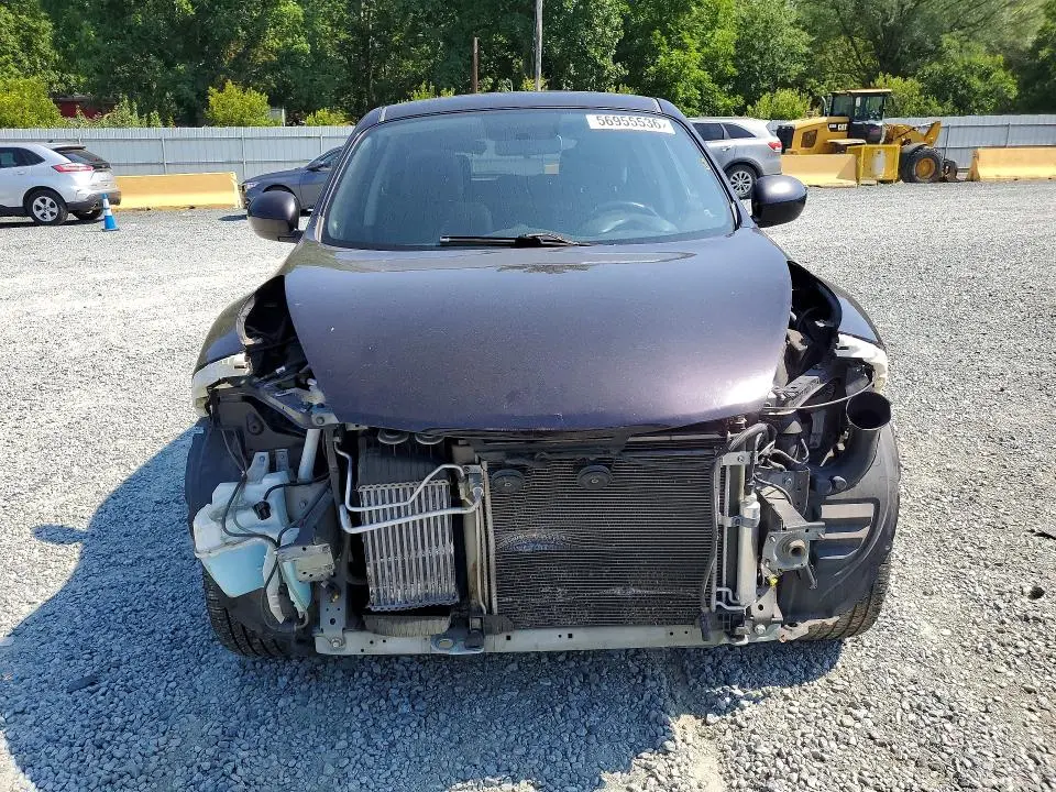 2014 NISSAN JUKE SV  