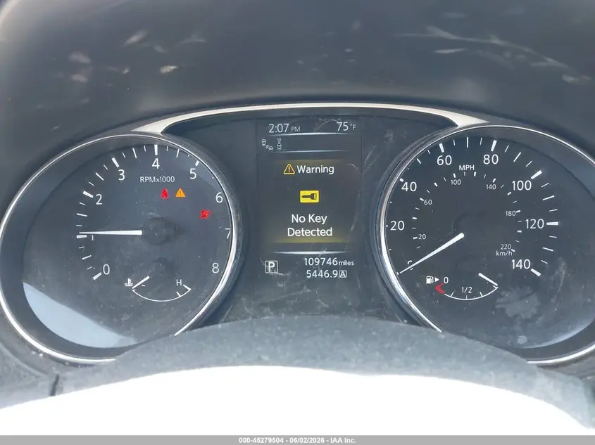 2016 NISSAN ROGUE SL