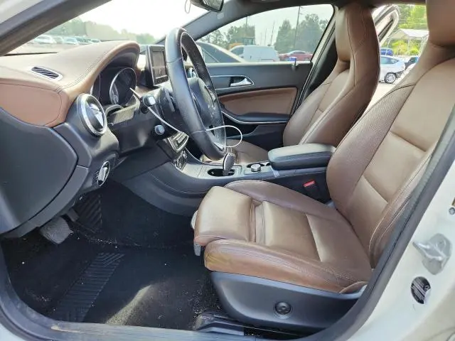 2016 MERCEDES-BENZ GLA 250  