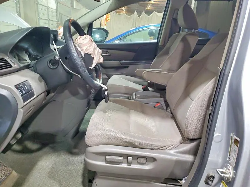 2016 HONDA ODYSSEY SE  