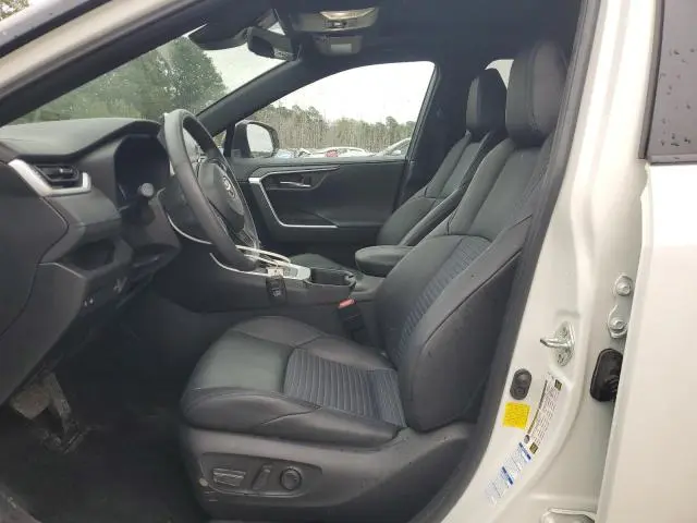 2022 TOYOTA RAV4 XSE  