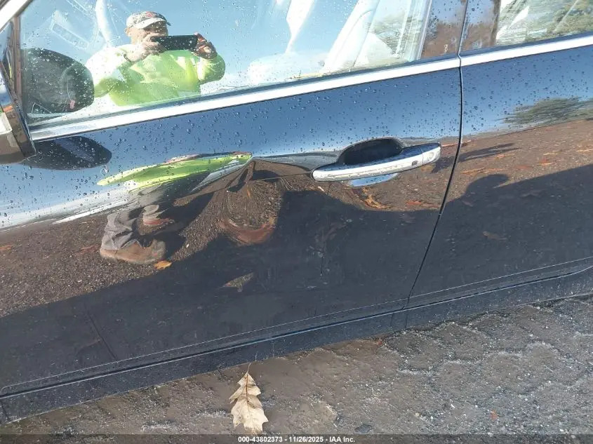 2013 HYUNDAI GENESIS 3.8