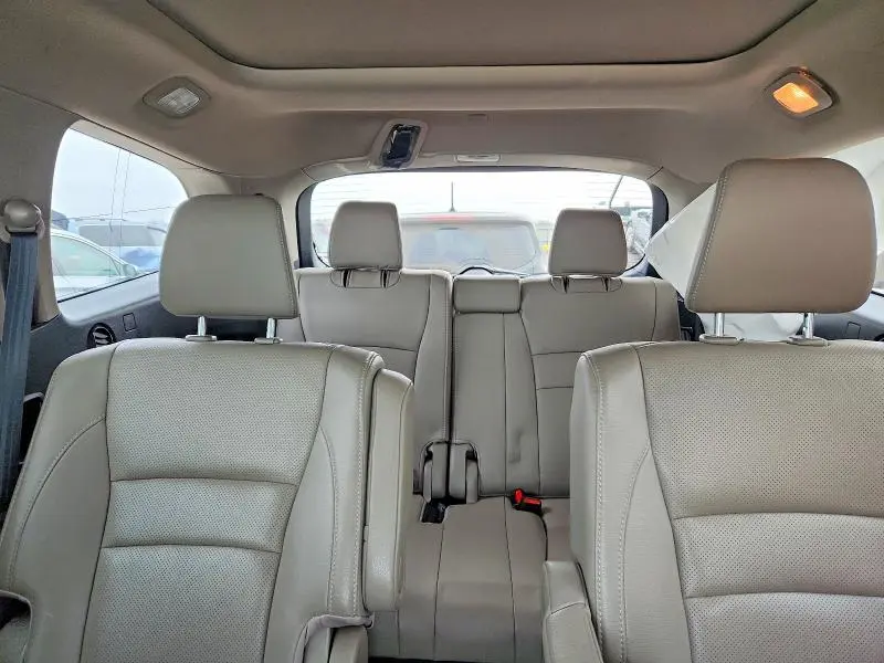 2017 HONDA PILOT ELITE  