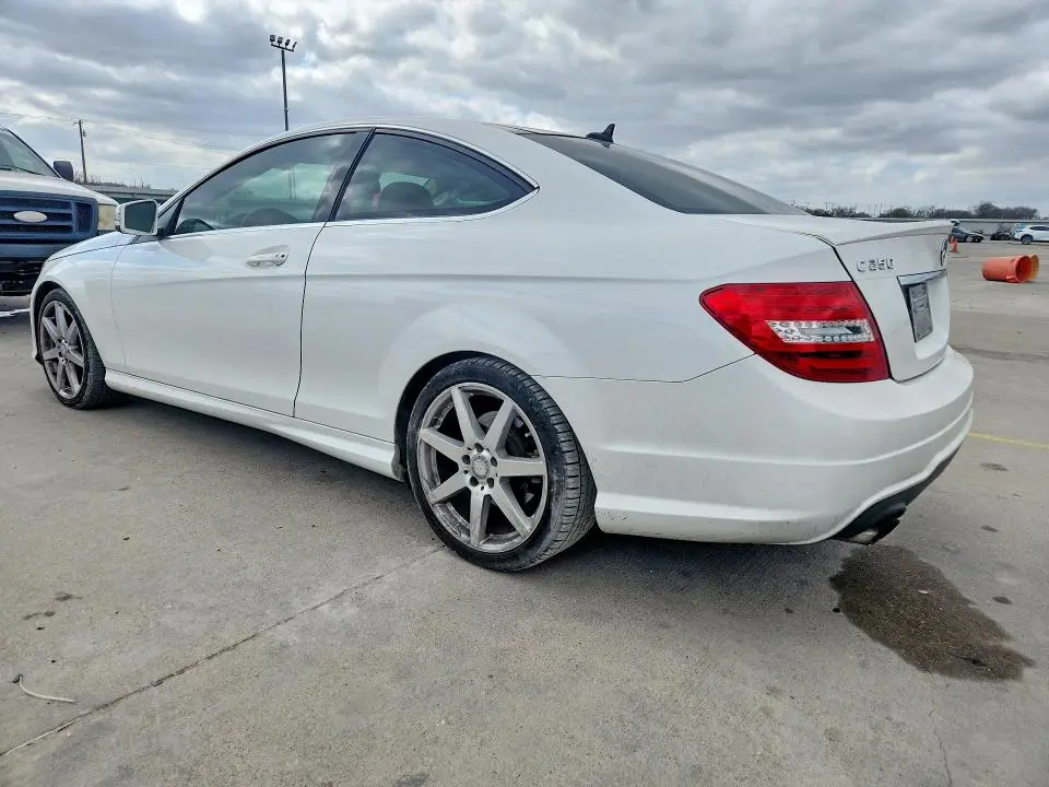 2015 MERCEDES-BENZ C 250  