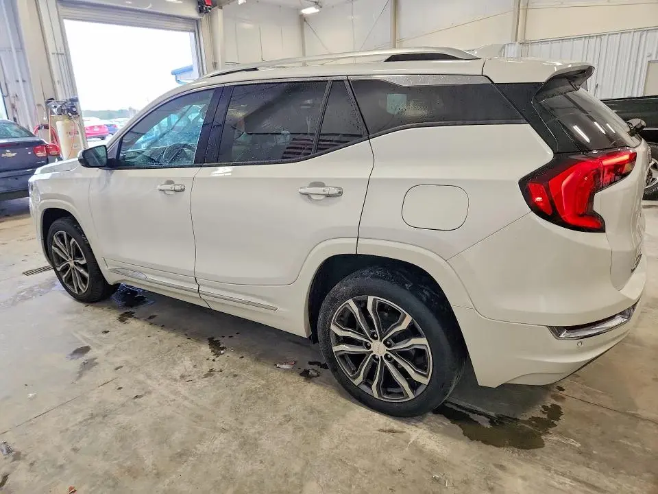 2021 GMC TERRAIN DENALI  