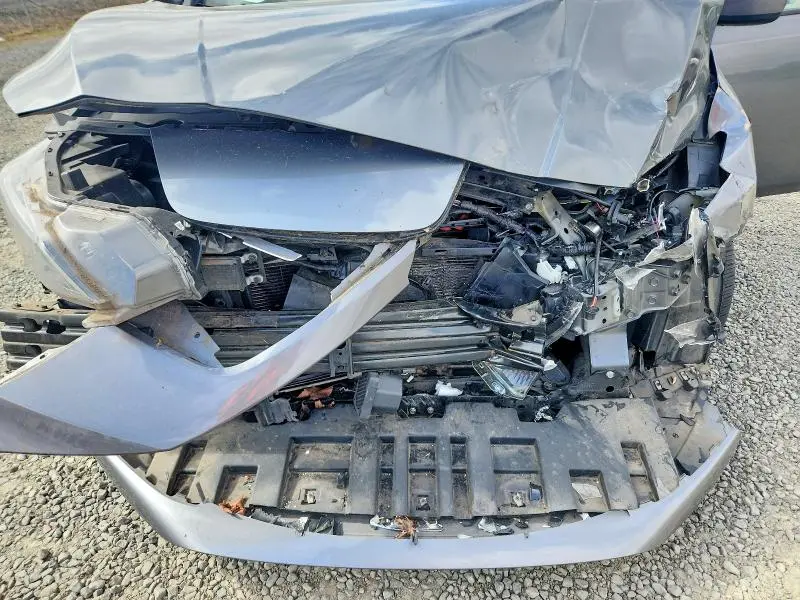2019 NISSAN LEAF S  