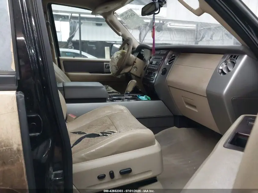 2011 FORD EXPEDITION XLT