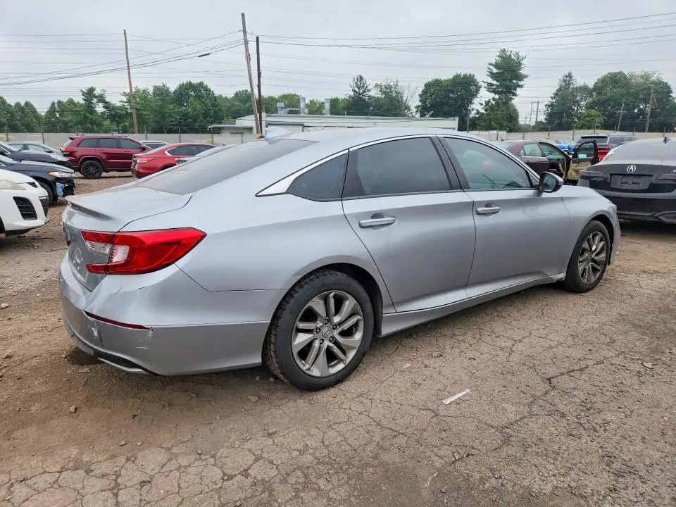 2019 HONDA ACCORD LX  