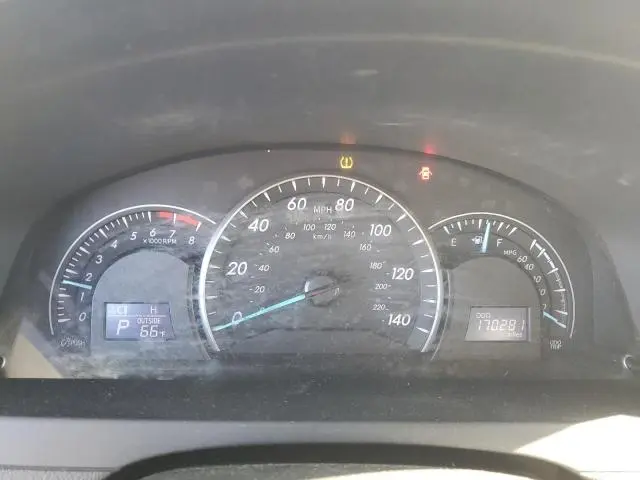 2012 TOYOTA CAMRY BASE  