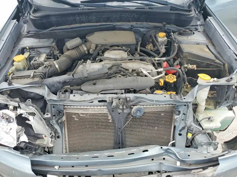 2010 SUBARU FORESTER XS  