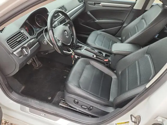 2017 VOLKSWAGEN PASSAT R-LINE  