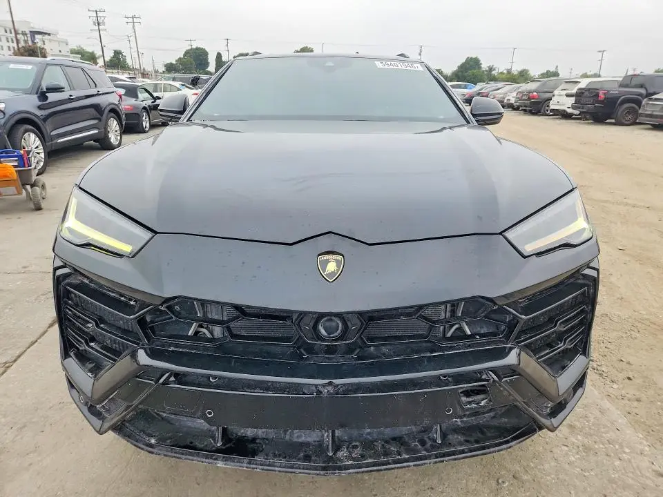 2019 LAMBORGHINI URUS   