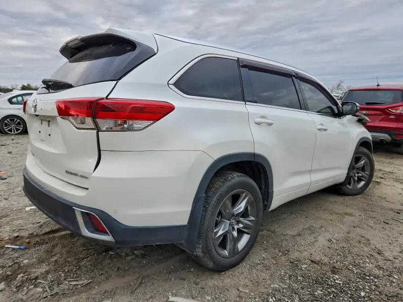 2017 TOYOTA HIGHLANDER LIMITED  