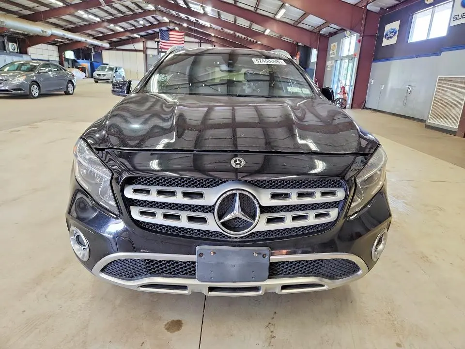 2020 MERCEDES-BENZ GLA 250  