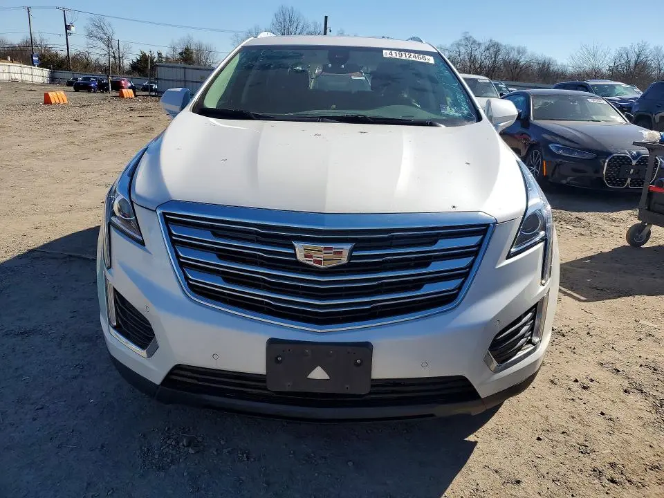 2019 CADILLAC XT5 LUXURY  
