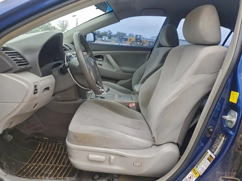 2011 TOYOTA CAMRY BASE  