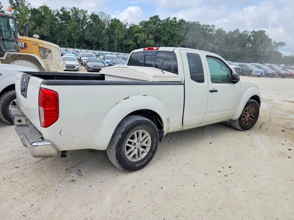 2014 NISSAN FRONTIER SV  