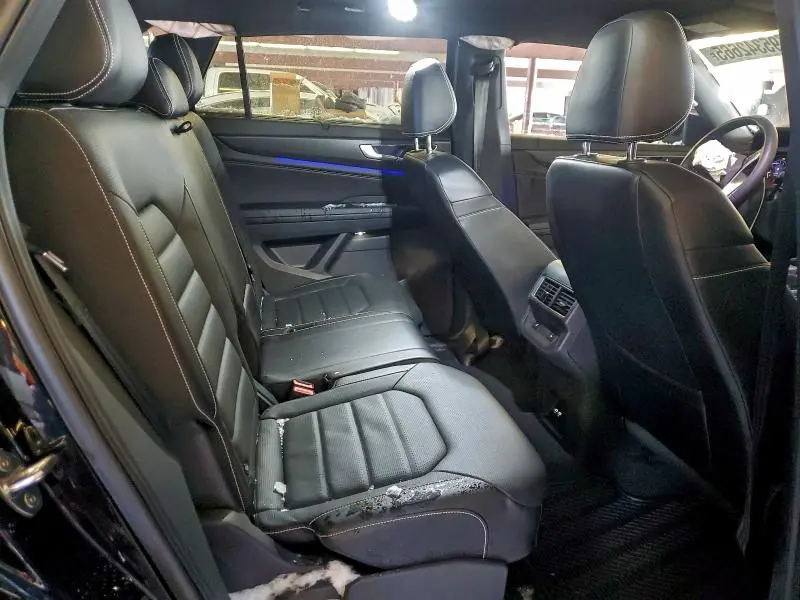 2024 VOLKSWAGEN ATLAS CROSS SPORT SEL R-LINE  