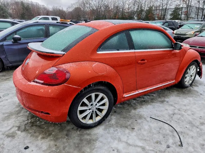 2019 VOLKSWAGEN BEETLE SE  